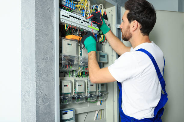 Best Commercial Electrician Services  in Mulberry, FL